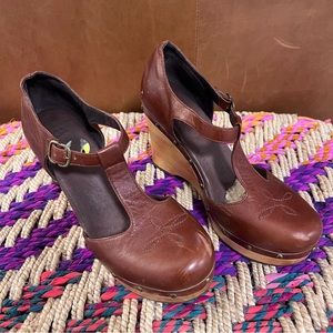 Ugg Retro Mary Janes